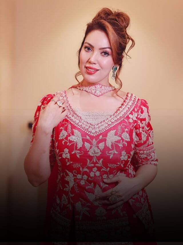 munmun dutta (7) (1)