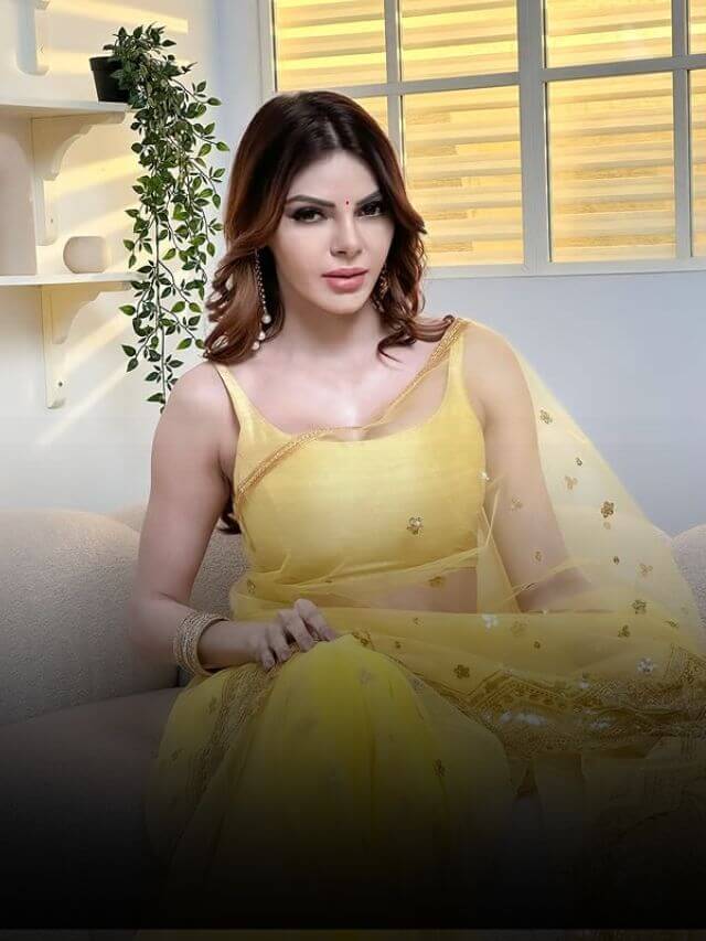 sherlyn chopra (7) (1)